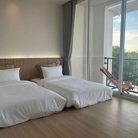 Punn Hotel Korat Накхонратчасіма Екстер'єр фото