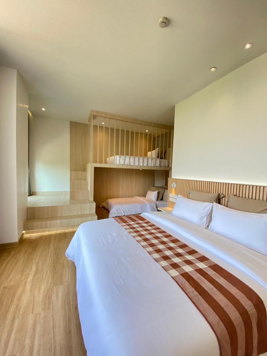 Punn Hotel Korat Накхонратчасіма Екстер'єр фото